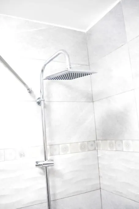 Beautiful Newly Renovated 2-Bedroom Bungalow With Top Location In Playa Del Ingles San Bartolome de Tirajana  0*, San Bartolome de Tirajana (Gran Canaria) Spain