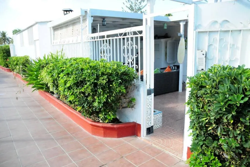 Beautiful Newly Renovated 2-Bedroom Bungalow With Top Location In Playa Del Ingles San Bartolome de Tirajana  San Bartolome de Tirajana (Gran Canaria)