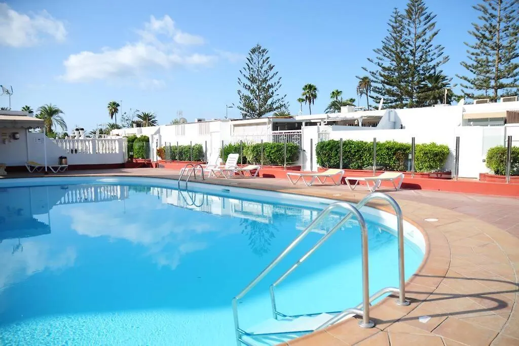 Beautiful Newly Renovated 2-Bedroom Bungalow With Top Location In Playa Del Ingles San Bartolome de Tirajana  Holiday home